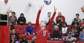 Raider girls battle Dutchmen and Patriots