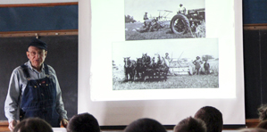 Author Gordon Fredrickson  speaks at Fulda Elementary School