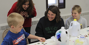 Jen Anfinson returns to teach crafting classes