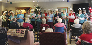 Fulda Water Lilies lift spirits with Christmas music