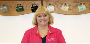 Loan Officer Wanda Daniels  retiring from Fulda Area Credit Union