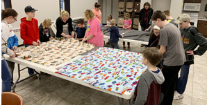 Bondin-Belfast 4-H Club  makes blankets for Project Linus