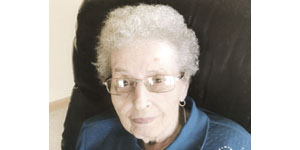 Lorraine Hoffman  celebrates 90th birhday